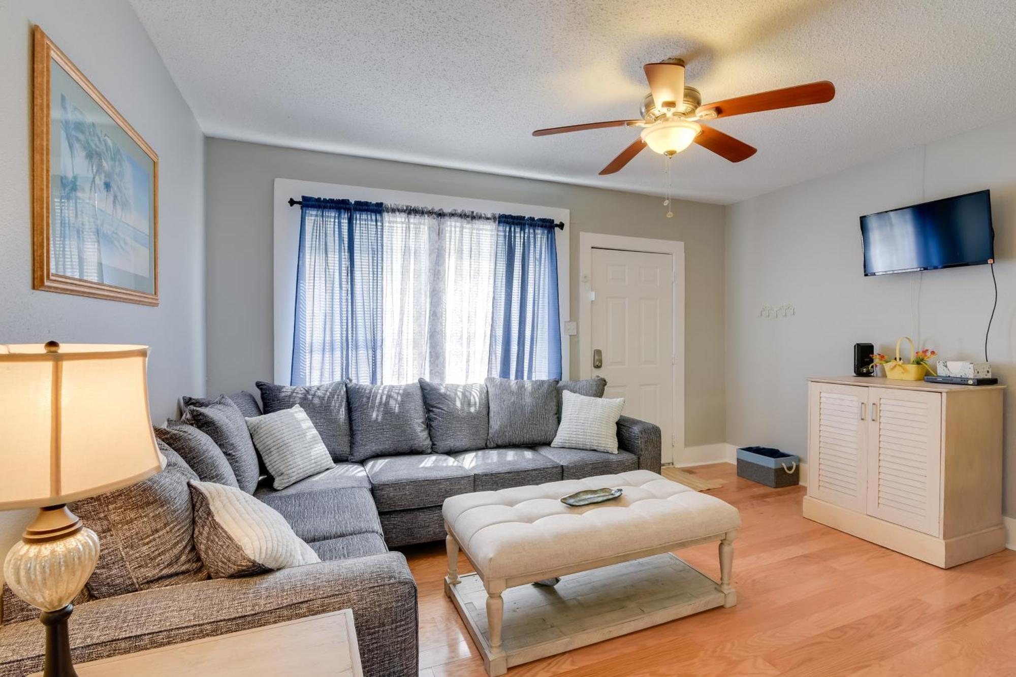 Beautiful Galveston Apt With Deck Less Than 3 Mi To Dtwn! מראה חיצוני תמונה